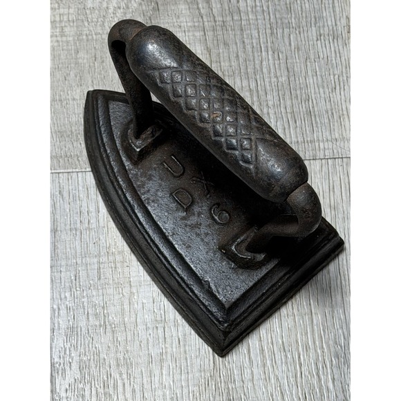 Dx-Xtreme Other - Vintage Rustic Antique Cast Flat Iron DX 6 Collectible 1880's To 1910